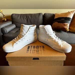* Brand New * White Straye Canvas Venice High Top Shoes